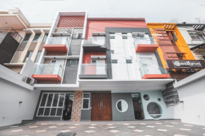 Super OYO 1487 Residence Khoe